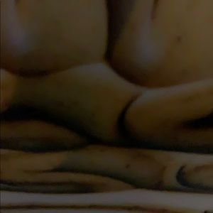 Meet your Posher, Ronella